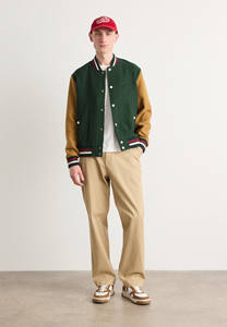 Nouvelle tendance Design hiver Varsity veste pour hommes Letterman College Baseball Bomber col côtelé et poignets hiver Varsity veste - Product Image 3