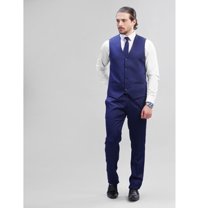 Costume Homme Bleu de Haute Qualité 5 Pièces Coupe Slim Blazer Gilet Pantalon pour Mariages Fêtes et Occasions Professionnelles Disponible à la Vente - Product Image 1