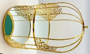 Panier de rangement pour fruits et légumes de luxe en métal doré au design unique, en forme de cage à oiseaux - Product Image 5