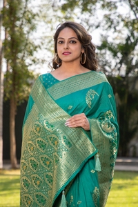 Tenue indienne de Collection Premium, chemisier en soie Pure, en Jacquard et en séquence, chemisier de travail, à vendre - Product Image 2