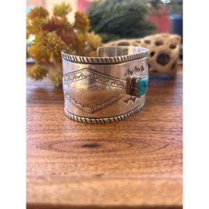 Navajo Handmade Kingman Turquoise & Sterling <b>Silver</b> <b>Cuff</b> <b>Bracelet</b> Fashionable Accessory - Product Image 3