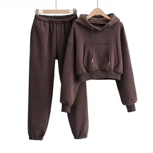 Survêtement Confortable à Capuche Marque Blanche pour Femme – Nouvelle Collection Hiver Chaud – Vente Flash - Product Image 1
