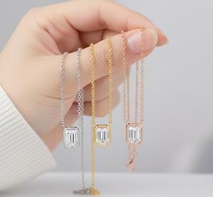 Collier pendentif solitaire en moissanite taille émeraude personnalisé pour femmes, tendance, argent 925, bijoux pour anniversaire de mariage - Product Image 4