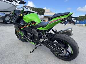 Moto sportive Ninja ZX-4RR ABS 2025 - Product Image 4