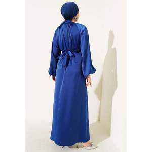 Robe de Soirée en Satin Ceinturée à Manches Ballon Indigo - Product Image 4