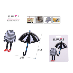 Vêtements à motifs Parapluie Vêtements Patch - Product Image 1