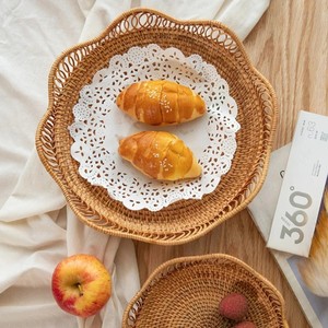 Panier de bol de rangement de fruits pour la maison et la cuisine décoration de table bols faits à la main en rotin en gros avec bord ondulé - Product Image 6