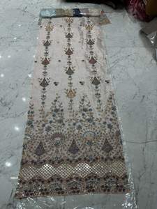 ผ้าไหมดีไซเนอร์ประดับด้วยลูกปัดงานฝีมืออย่างประณีตและผ้าคลุมไหล่ปักด้าย เหมาะสำหรับชุดเลเฮนกา ชุดส่าหรี และชุดเจ้าสาว - Product Image 4