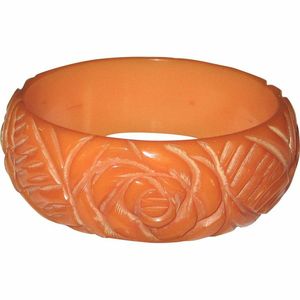 Rose Design Vintage Inspirado Tallado Resina Brazalete Pulsera Atractivo Venta al por mayor Moda Diseño personalizado - Product Image 1