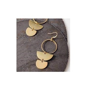 Pendientes de Latón de Diseño Personalizado, Modernos y de Lujo para Mujeres y Niñas, Ideales para Bodas, con el Mejor Pulido, Pendientes de Latón Hechos a Mano por el Fabricante - Product Image 1