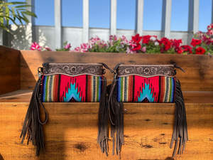 Nouveau Western élégant sellé couverture en cuir usiné sacs à bandoulière en cuir aztèque de haute qualité sacs à bandoulière Vintage Multi couleur sacs - Product Image 4