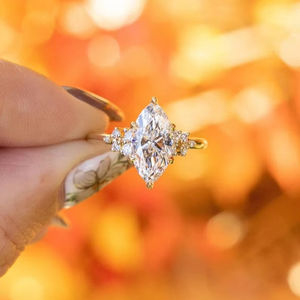 แหวนหมั้นเพชรมอยส์ซาไนท์ตัด2TCW แหวนหมั้นชุดเครื่องประดับมาร์คีส์แหวนหมั้นของขวัญวันครบรอบของขวัญสำหรับผู้หญิง - Product Image 3