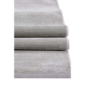 พรมไมโครโพลีเอสเตอร์ขายส่ง KADIFEM KD008 สีเทา ผลิตด้วยเครื่องจักร พรมตุรกี สำหรับห้องนั่งเล่น โครงการโรงแรม - Product Image 1