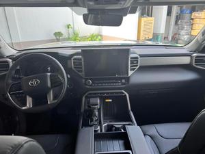 Camioneta pickup usada Clean 2022 Toyo-ta Tundra con motor diésel 4WD - Product Image 4