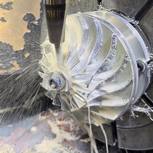 Fabrication additive industrielle sur mesure en métal SLM DMLS, roue de turbine en alliage de titane, finition électro-polissée, surface lisse - Product Image 6