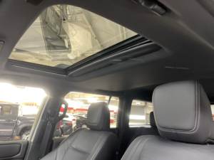 Toyota Land Cruiser 2025 Seminuevo, Limpio, con Turbo Intercooler, Gasolina/Eléctrico - Product Image 5