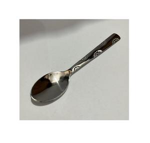 Cuchara de acero inoxidable de metal de tamaño personalizado Servidor de buena calidad o cucharas de ensalada Servidor de herramientas de utensilios de cocina para el hogar y el restaurante - Product Image 1