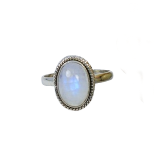 Anillo de Plata de Ley 925 con Piedra Preciosa de Diseño, Anillo de Piedra Lunar Arcoíris en Oferta, Joyería Hecha a Mano con Corte Ovalado, Regalo de Cumpleaños para Fiesta de Bodas - Product Image 1