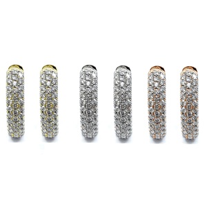 Prix d'usine – Magnifiques boucles d'oreilles créoles fines vintage en or blanc 18 carats avec diamants véritables taille brillant pour femme, idéales pour mariage et soirée - Product Image 4