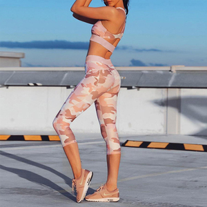 Leggings unisexes de haute qualité en spandex/polyester, impression par sublimation personnalisée, mi-longueur, écologiques, séchage rapide, confortables - Product Image 3