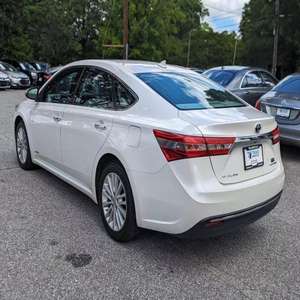 Vente en gros de voitures d'occasion Toyota Avalon avec conduite à gauche et à droite Options disponibles pour commande en gros - Product Image 3