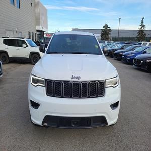 JEEP GRAND CHEROKEE 2021 USADO, EDICIÓN 80 ANIVERSARIO, VOLANTE A LA IZQUIERDA/DERECHA - Product Image 1