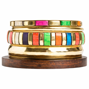 Bracelets de poignet tendance faits à la main multicolores Bracelet naturel élégant fantaisie à motif rayé - Product Image 1