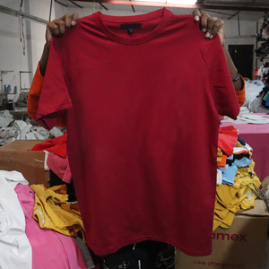 Fabricant de vêtements de haute qualité t-shirt pour hommes Logo personnalisé conception solide tricoté à la main 100% coton Stock Lot t-shirt pour hommes - Product Image 1