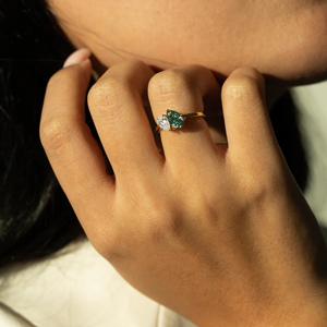 Pear Cut Diamond and Green Gem 18K Gold Engagement <b>Ring</b> for Women Romantic Style Prong Setting Fine Jewelry - Product Image 4