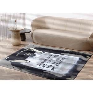 Alfombra de Lana con Estampado de Grafiti y Diseño de Patchwork, Arte Tradicional para tu Espacio, Respaldo de Látex Ecológico, Pelo Mediano - Product Image 3