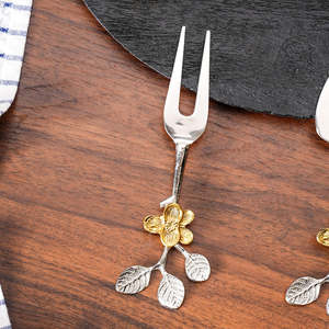 <b>Top</b> Selling Metal Floral Handle Cheese Set for Parties <b>Weddings</b> Restaurant in Low Price - Product Image 5
