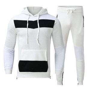 Chándal Deportivo Personalizable para Hombre, Talla Grande, Estilo Casual de Invierno, con Cintura Elástica Transpirable y Diseño de Fútbol Estampado - Product Image 1