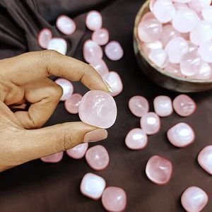 หินโรสควอตซ์ธรรมชาติคริสตัลบำบัดสำหรับความรักและความเมตตาโรสควอตซ์คริสตัลดิบที่มีคุณภาพสูง - Product Image 5
