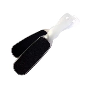 Lime à pieds de qualité supérieure, manche en bois, côté unique, élimine les callosités, lime à pieds pour la beauté - Product Image 3