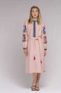 Robes ukrainiennes brodées pour femmes, manches bouffantes longues, col en V, longueur mollet, fente latérale - Product Image 2