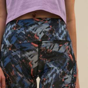 Pantalones cortos atléticos de cintura alta para hombre, bambú suave, cómodos, sostenibles, relajación en el hogar, con logotipo, bolsillo lavado - Product Image 6