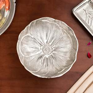 AMBAR EXPORTS Urne décorative de luxe moderne en métal pour centre de table, avec motifs en relief, pour mariages et fêtes, en aluminium - Product Image 4