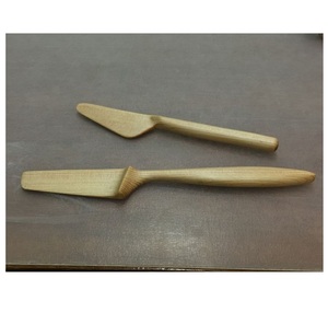 Serveur à gâteaux en acier inoxydable de qualité supérieure avec des détails antiques élégants, parfait pour les mariages haut de gamme et les décorations d'événements - Product Image 6