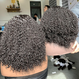 Paquets de Livraison de Cuticules Personnalisables de 18 20 22 Pouces Vente en Gros Trame de Cheveux Bruns Naturels Extensions de Cheveux Humains Style Bouclé - Product Image 1