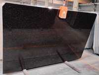 Grande dalle de granit noir Galaxy à finition antique, haute résistance, design moderne, application pour villa, exportée par Vinayak Exports