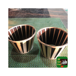 Lámpara de bambú colgante hecha a mano Solución de iluminación decorativa única para hogares ecológicos Restaurantes y espacios de Resort - Product Image 2