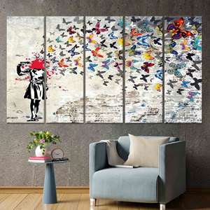 Obra de arte impresa en lienzo: Niña de Banksy con mariposas - Moderna, opción de vidrio templado, lienzo enrollado en 5 piezas - Product Image 1