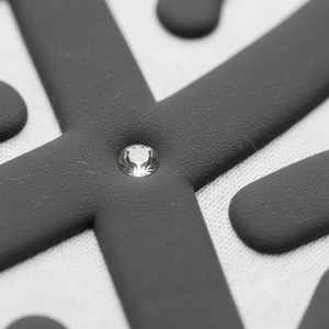 Camiseta Heritage Bloom Premium para Hombre, Ropa Urbana de Diseñador, Estilo Viral, Estilo Urbano, Estampado Puff de Gran Peso, Estilo Y2K, Prenda Cultural - Product Image 4