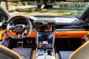 Lamborghini Urus S 2023, V8 biturbo de 4,0 litres, boîte de vitesses automatique ZF à huit rapports - Product Image 5