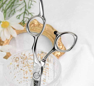 กรรไกรสแตนเลสเพื่อความงามตามหลักสรีรศาสตร์6นิ้วสำหรับร้านตัดผมร้านตัดผม - Product Image 4