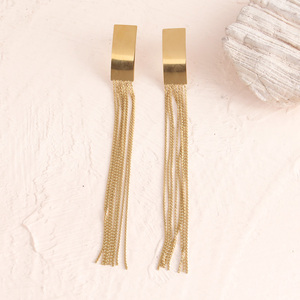 <span class=keywords><strong>Orecchini</strong></span> Personalizzati con Nome all'Ingrosso, Placcati in Oro 18k, Acciaio Inossidabile, <span class=keywords><strong>Orecchini</strong></span> Lunghi a Nappina per Donne - Product Image 3
