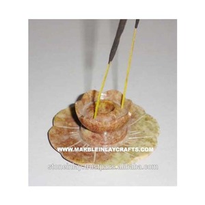 Porte-encens en pierre ollaire polie de qualité supérieure, de forme ronde, fait à la main, à utiliser pour la décoration de la maison - Product Image 1