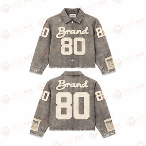 Chaqueta Vaquera Corta Vintage Personalizada con Parches de Números, Estilo Universitario, con Botones y Desgastada - Product Image 2