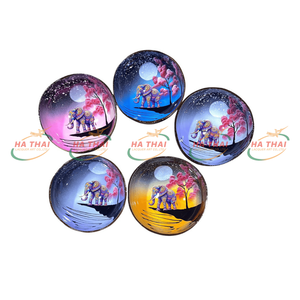 Bols en noix de coco faits à la main au Vietnam, articles en laque écologiques, artisanat décoratif, vente en gros, vaisselle durable en coquille - Product Image 1