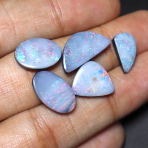 5 piezas de ópalo australiano doblete cabujón Multi fuego piedras preciosas sueltas de alta calidad para la fabricación de joyas naturales - Product Image 3